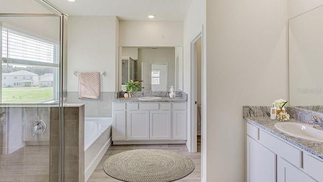 1427 Nw 128 Th Ter, House other with 4 bedrooms, 3 bathrooms and null parking in NEWBERRY FL | Image 9