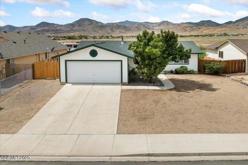 2203 Kadden Way, Dayton, NV, 89403-3025 | Card Image