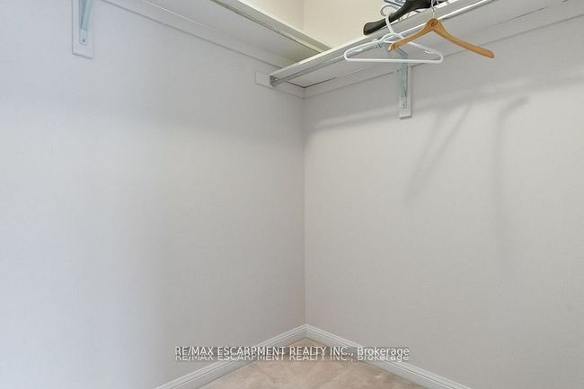 255 Monaghan Cres, House other with 4 bedrooms, 3 bathrooms and 2 parking in Milton ON | Image 34