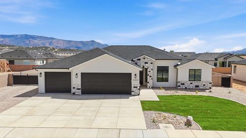 4405 W 150 N, Cedar City, UT, 84720-4029 | Card Image