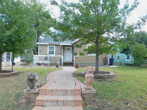 3601 Ryan Ave, Fort Worth, TX, 76110-4971 | Card Image
