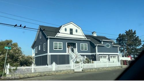 101 Harbor Ct, Pine Beach, NJ, 08741-1414 | Card Image