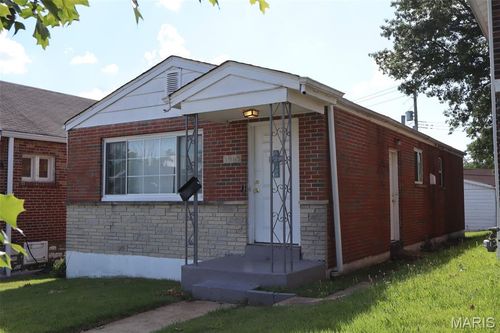 5965 Summit Pl, Saint Louis, MO, 63147-1118 | Card Image