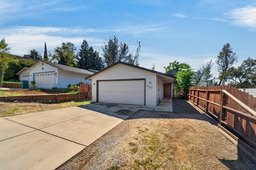 3722 Olive St, Shasta Lake, CA, 96019-8800 | Card Image