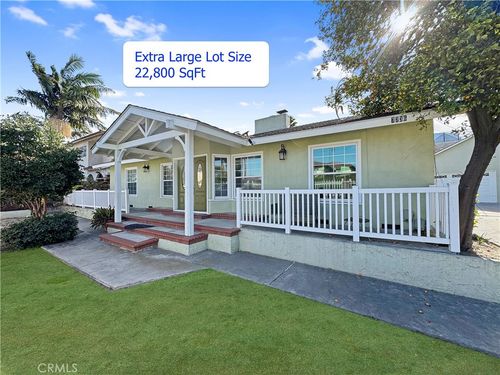 7736 Sugar Dr, Huntington Beach, CA, 92647 | Card Image