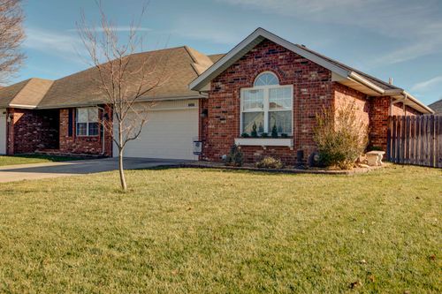 606 N Ellen Street, Nixa, MO, 65714 | Card Image