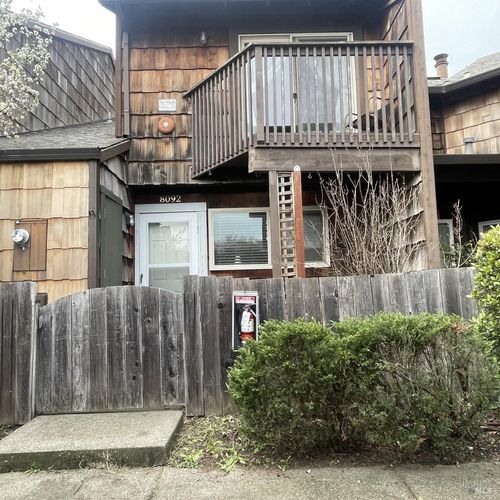 8092 Sunflower Dr, Cotati, CA, 94931-4066 | Card Image