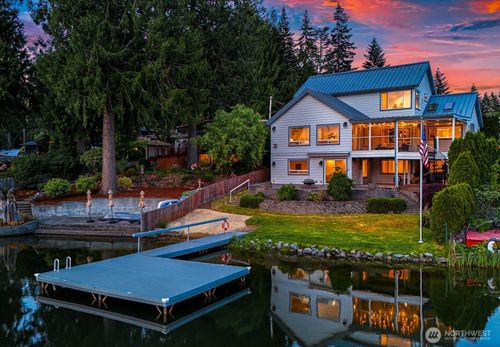 31259 E Lake Morton Drive Se, Kent, WA, 98042 | Card Image