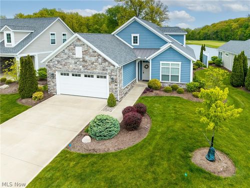 2621 Chateau Dr, Port Clinton, OH, 43452-1795 | Card Image