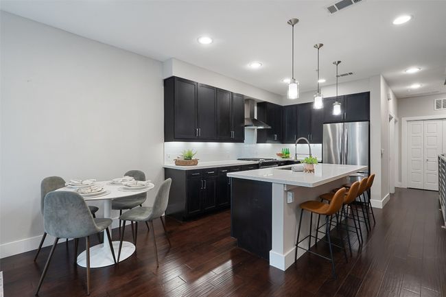 Kitchen | Image 16