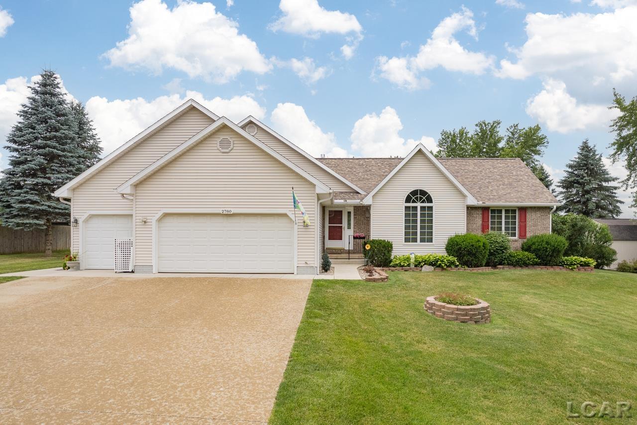 Lenawee Hills Hwy, Adrian, MI 49221