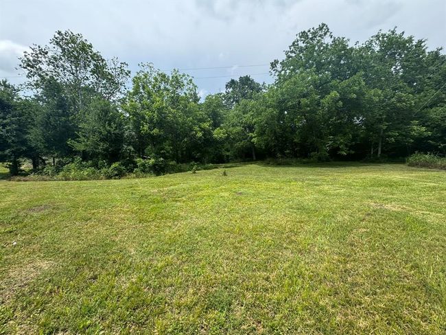 12215 Fm 442 Rd, House other with 2 bedrooms, 1 bathrooms and 1 parking in Boling TX | Image 16