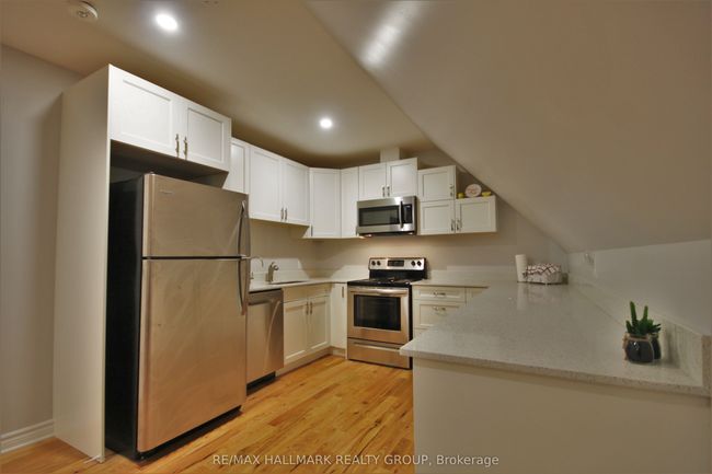 7 - 768 Usborne St, House attached with 2 bedrooms, 1 bathrooms and 1 parking in Braeside ON | Image 5