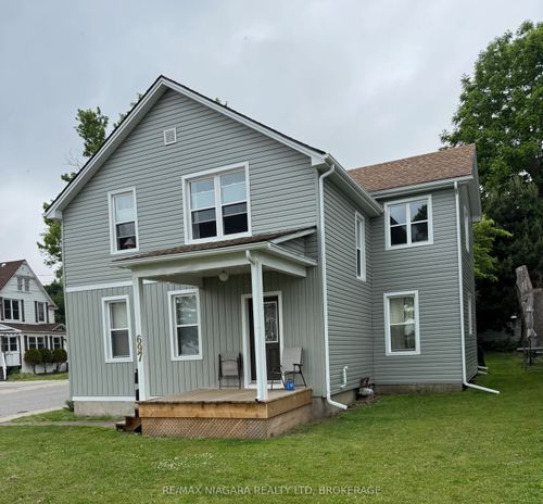697 Niagara Boulevard, Fort Erie, ON, L2A3J1 | Card Image