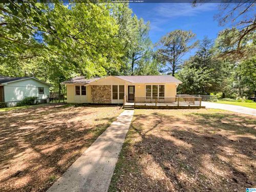 5024 Oak Leaf Cir, ADAMSVILLE, AL, 35005-1567 | Card Image
