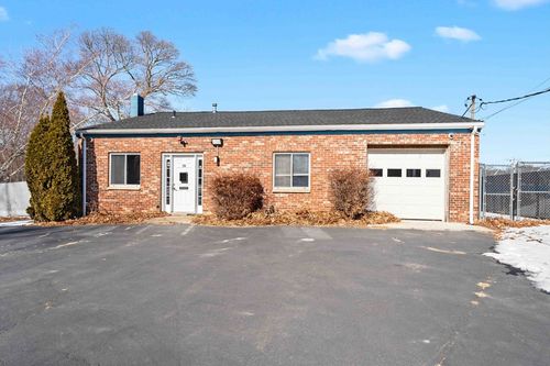 191 2nd Ave, Warwick, RI, 02888-1155 | Card Image