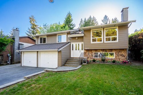 5833 Angus Place, Surrey, BC, V3S4W6 | Card Image