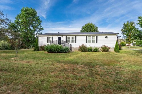 900 Nuckols Old Buck Creek Rd, Calhoun, KY, 42327 | Card Image