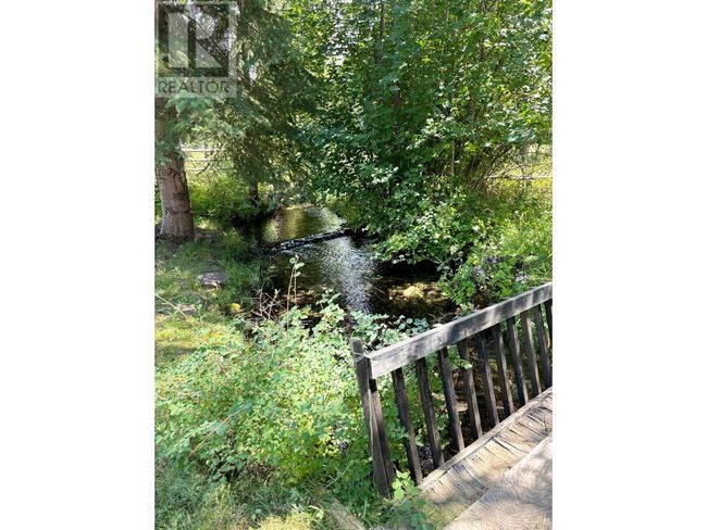 2690 Peasley Rd, House other with 5 bedrooms, 2 bathrooms and 2 parking in Jaffray BC | Image 37