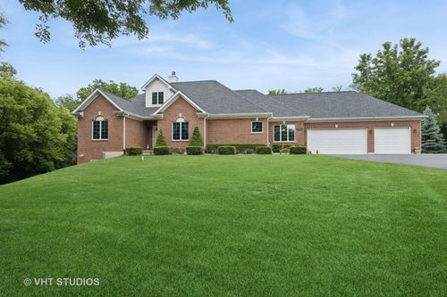 2703 Rondi Ct, Spring Grove, IL, 60081-8116 | Card Image