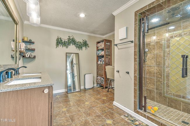 22643 Twin Oaks Rd, House other with 5 bedrooms, 4 bathrooms and null parking in Abingdon VA | Image 33
