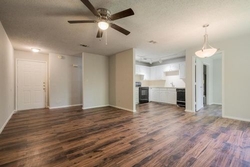 244 W Mcfarland St, Bells, TX, 75414-3517 | Card Image