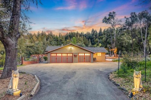 22108 Call Of The Wild Rd, Los Gatos, CA, 95033 | Card Image