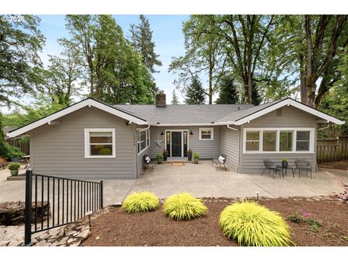 15939 Twin Fir Rd, Lake Oswego, OR, 97035-3639 | Card Image