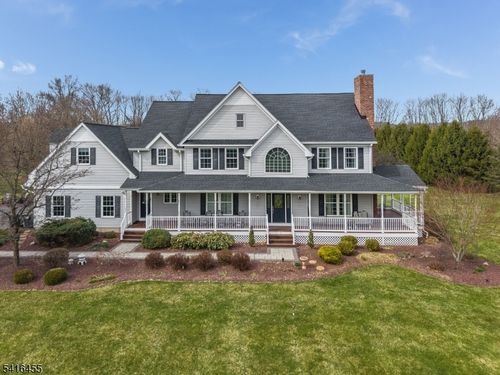 7 Newell Rd, Flemington, NJ, 08822-7208 | Card Image