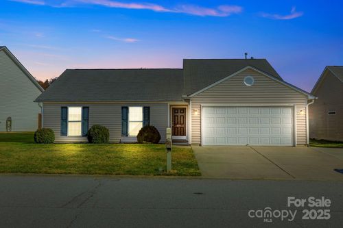 284 Mud Creek Rd, Fletcher, NC, 28732-4506 | Card Image