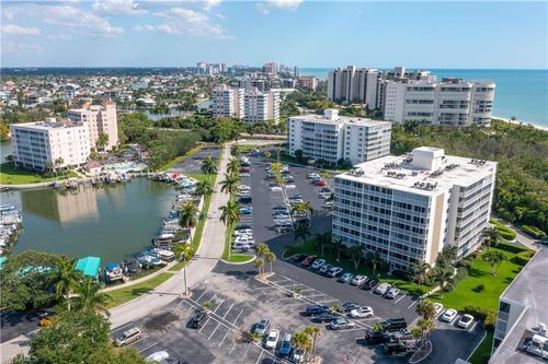 808-3 Bluebill Ave, NAPLES, FL, 34108-1710 | Card Image