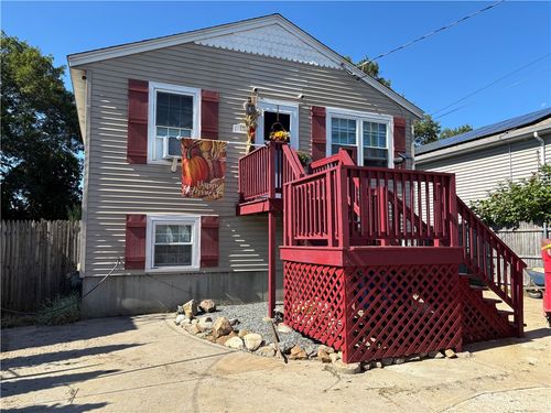 13 Plant St, Cumberland, RI, 02864-1910 | Card Image