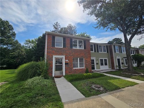 9455 Greenhill Ct, Henrico, VA, 23294-5574 | Card Image