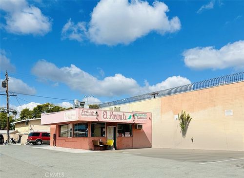 1610 S Standard Ave, Santa Ana, CA, 92707-3004 | Card Image