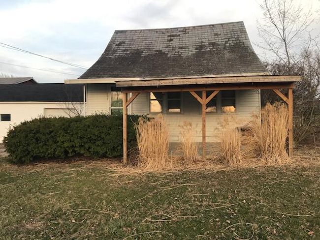 104 E 2 Nd St, House other with 4 bedrooms, 1 bathrooms and null parking in Hebron OH | Image 12