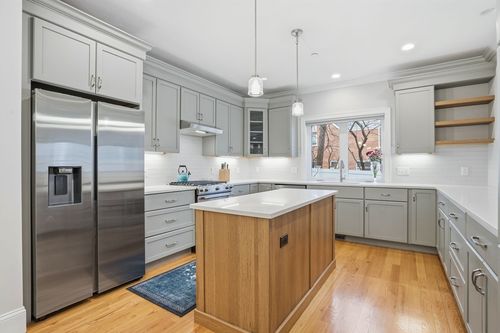 a-433 Neponset St, Norwood, MA, 02062-4919 | Card Image