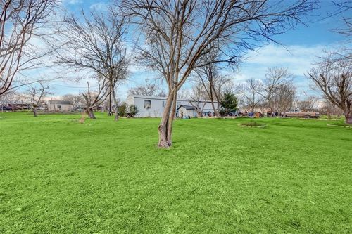 418 Dickerson Rd, Kyle, TX, 78640-2157 | Card Image