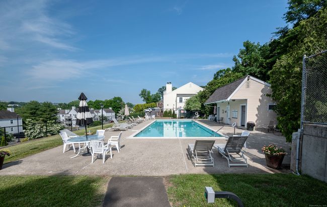 UNIT-6-3 - 55 Mill Plain Rd, Condo with 2 bedrooms, 2 bathrooms and 2 parking in Danbury CT | Image 36