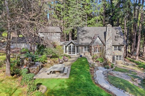 10641 Boulder St, Nevada City, CA, 95959-2645 | Card Image