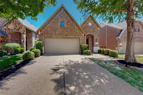 813 Deer Ridge Trl, Mckinney, TX, 75072-9092 | Card Image