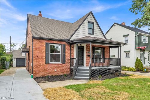 13307 Grannis Rd, Garfield Heights, OH, 44125-4419 | Card Image