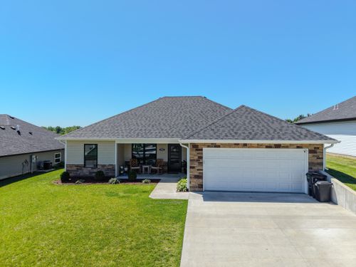 5502 Geyser Blvd, COLUMBIA, MO, 65202-5616 | Card Image
