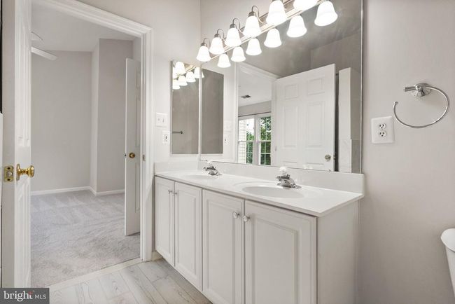 20681 Southwind Ter, Townhouse with 3 bedrooms, 3 bathrooms and null parking in ASHBURN VA | Image 27