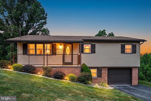 5 Elmer Avenue, POTTSVILLE, PA, 17901 | Card Image