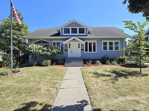 215 Randall Place, Elkhorn, WI, 53121 | Card Image