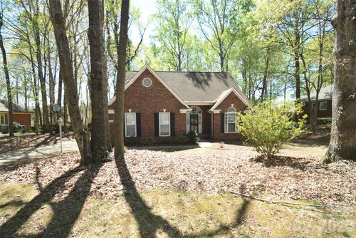 2336 Mill House Ln, Matthews, NC, 28104-2274 | Card Image