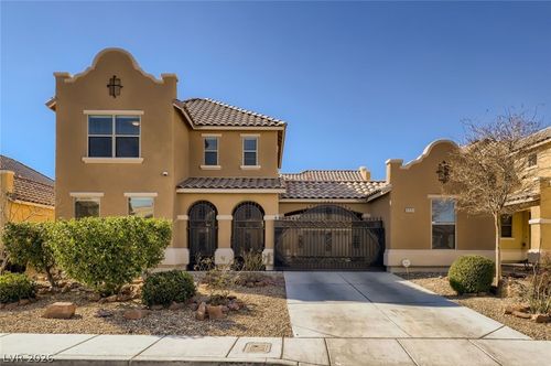 5721 Red Roof St, North Las Vegas, NV, 89081-2440 | Card Image