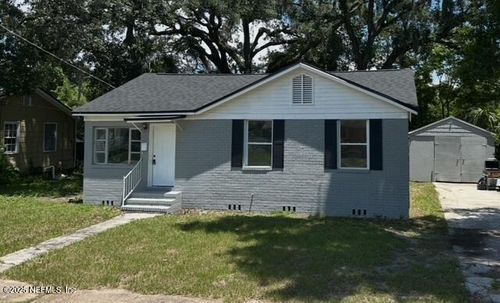 8141 Paul Jones Dr, Jacksonville, FL, 32208-2820 | Card Image