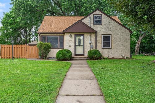 577 38th Ave Ne, Columbia Heights, MN, 55421-3802 | Card Image