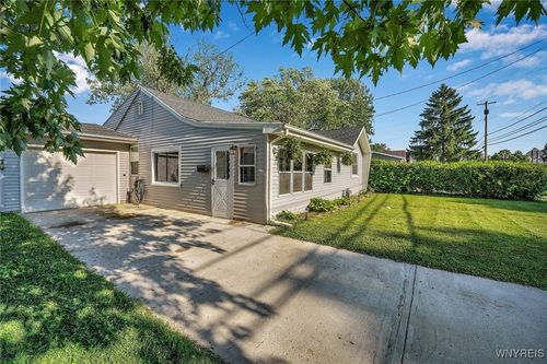 278 Aurora St, Lancaster, NY, 14086-2938 | Card Image